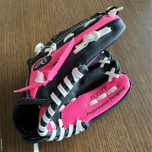 Rawlings 9” kids baseball glove
